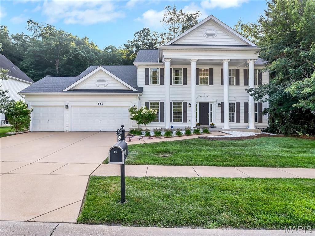 659 Southern Hills Drive, Eureka, MO 63025