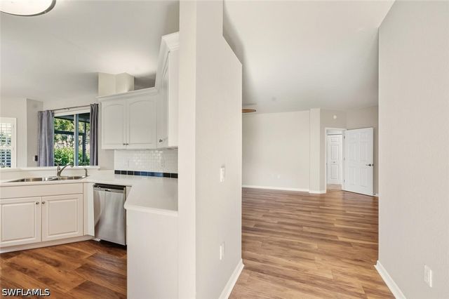 7005 Pinnacle LN 1501, Naples, FL 34110