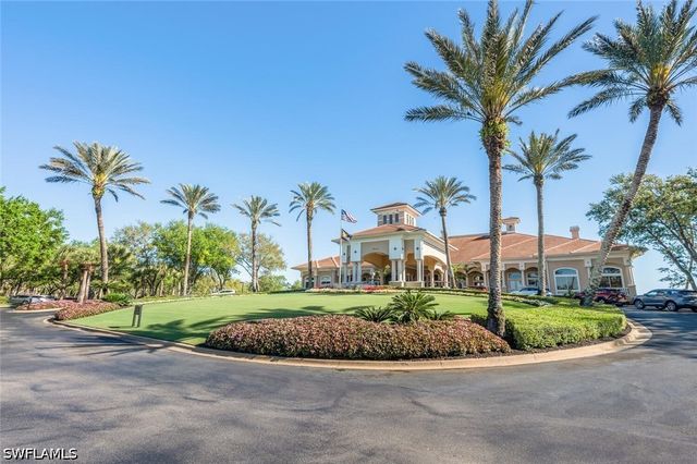 7005 Pinnacle LN 1501, Naples, FL 34110