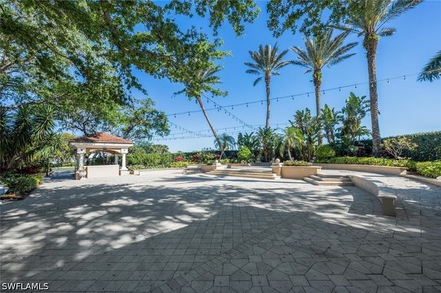 7005 Pinnacle LN 1501, Naples, FL 34110