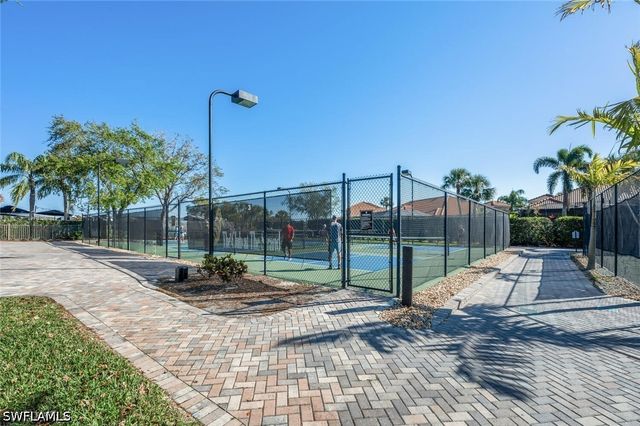 7005 Pinnacle LN 1501, Naples, FL 34110