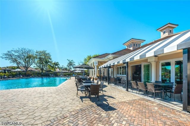 7005 Pinnacle LN 1501, Naples, FL 34110