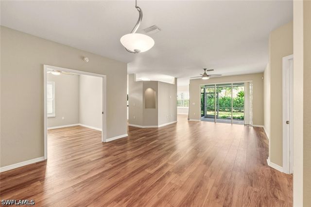 7005 Pinnacle LN 1501, Naples, FL 34110