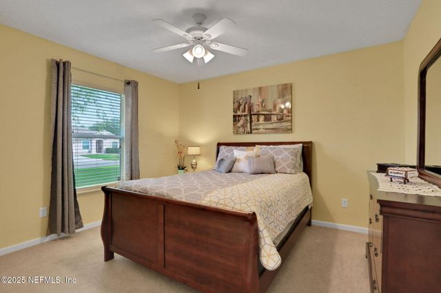 4620 PINE LAKE Drive, Middleburg, FL 32068