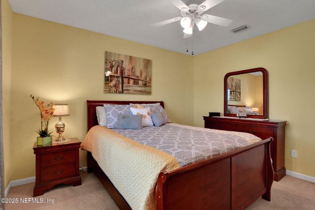 4620 PINE LAKE Drive, Middleburg, FL 32068