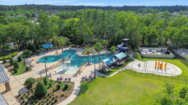 4620 PINE LAKE Drive, Middleburg, FL 32068