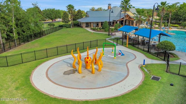 4620 PINE LAKE Drive, Middleburg, FL 32068