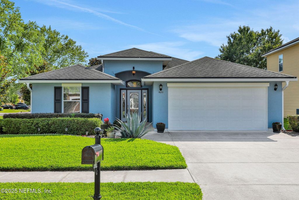 4620 PINE LAKE Drive, Middleburg, FL 32068