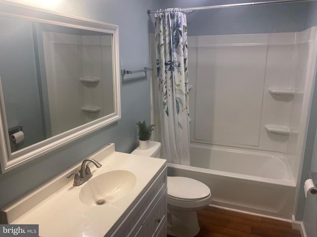 161 LAKESIDE DR, Laurel, DE 19956