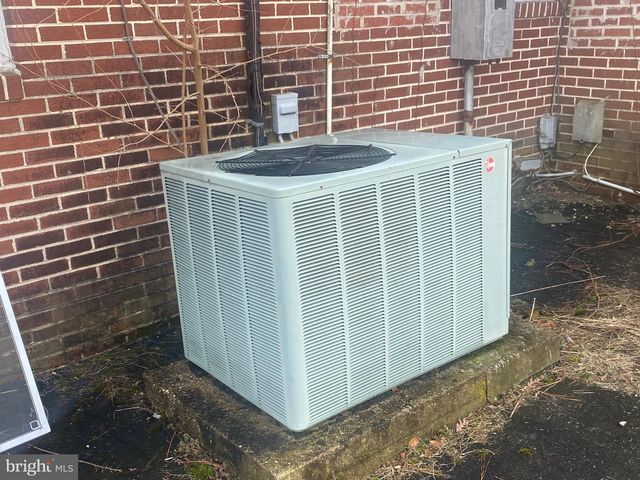 161 LAKESIDE DR, Laurel, DE 19956