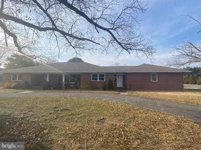 161 LAKESIDE DR, Laurel, DE 19956