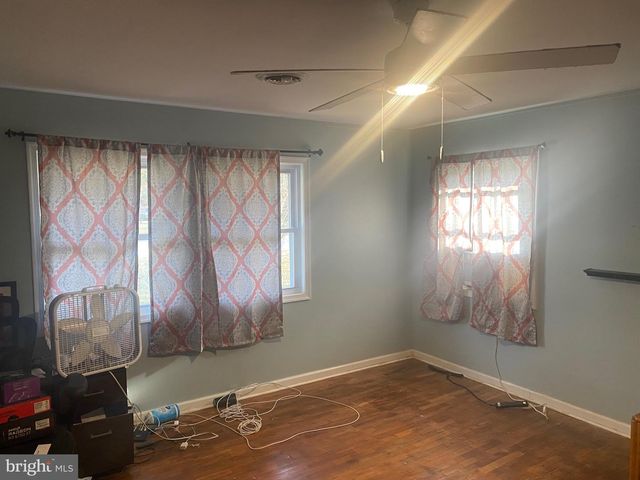 161 LAKESIDE DR, Laurel, DE 19956