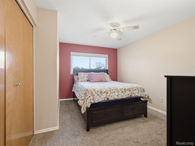 29134 Palomino Drive, Warren, MI 48093