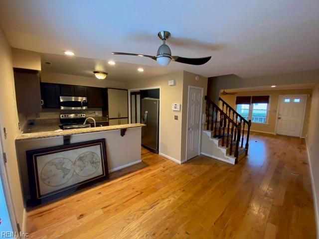 524 Pine Tops Ct, Virginia Beach, VA 23451