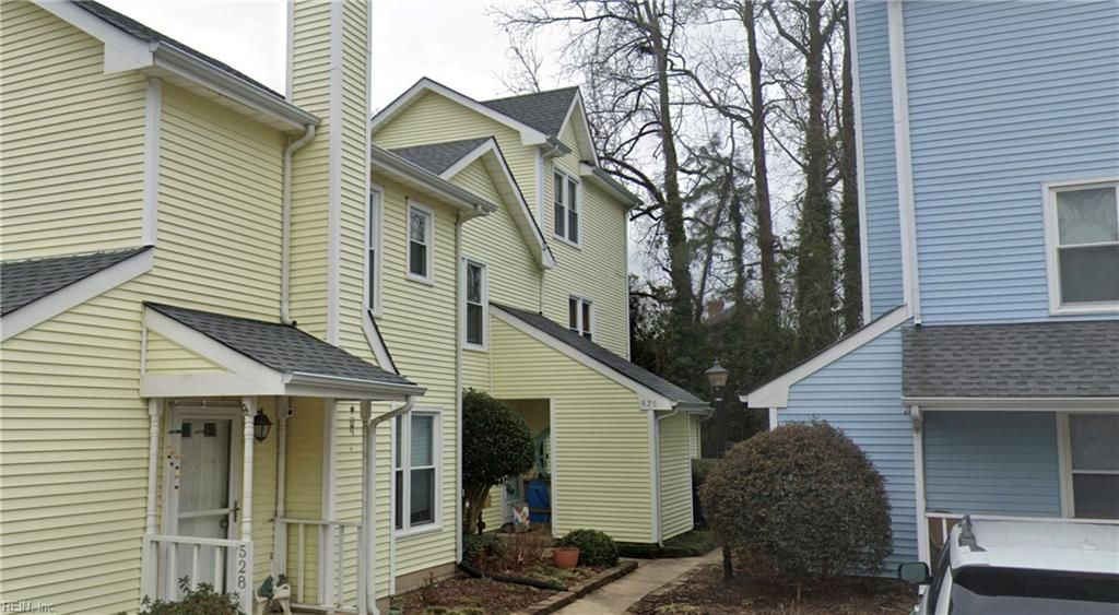 524 Pine Tops Ct, Virginia Beach, VA 23451