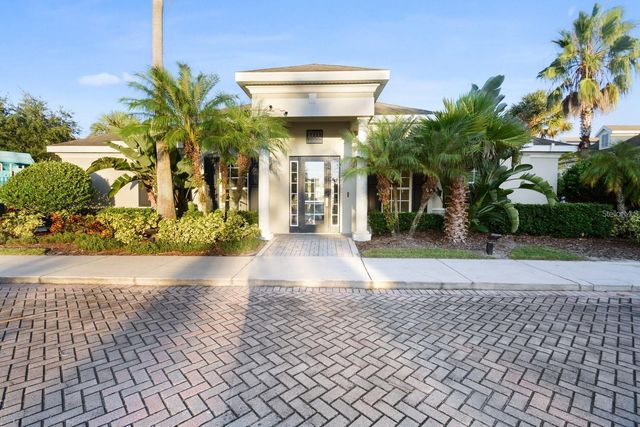 10092 REGENT PARK DRIVE 2301, Orlando, FL 32825