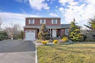 270 Idle Hour Boulevard, Oakdale, NY 11769