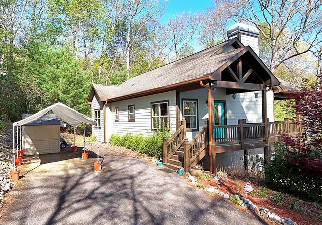 181 Morgan Ridge Court, Young Harris, GA 30582