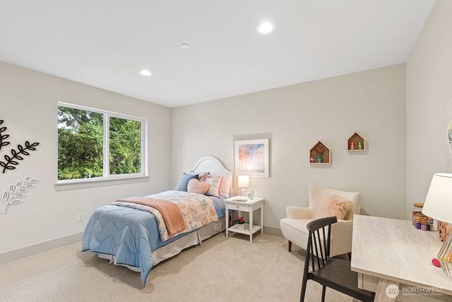 8427 200th Street SW, Edmonds, WA 98026