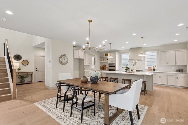 8427 200th Street SW, Edmonds, WA 98026