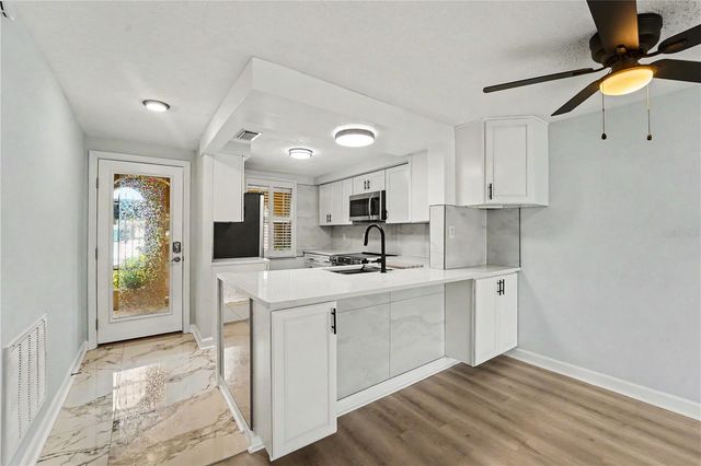 4247 STRATFORD DRIVE, New Port Richey, FL 34652