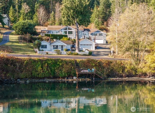 2984 W Sequim Bay Road, Sequim, WA 98382