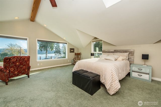 2984 W Sequim Bay Road, Sequim, WA 98382