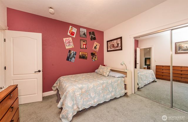 2984 W Sequim Bay Road, Sequim, WA 98382