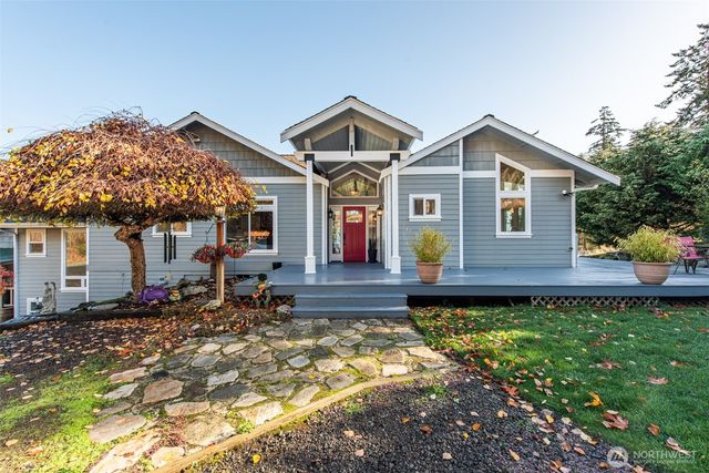 2984 W Sequim Bay Road, Sequim, WA 98382