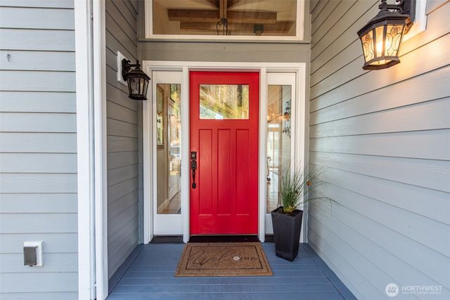 2984 W Sequim Bay Road, Sequim, WA 98382