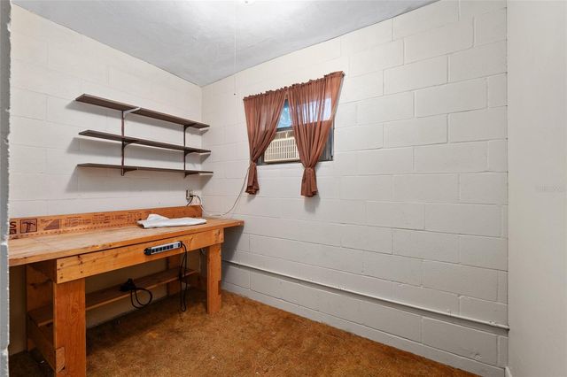 1931 NW 39TH PLACE, Gainesville, FL 32605