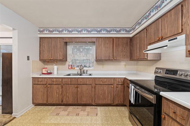 1931 NW 39TH PLACE, Gainesville, FL 32605