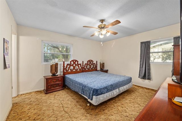 1931 NW 39TH PLACE, Gainesville, FL 32605