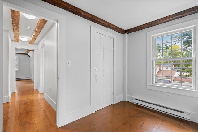 13 Wakefield Drive, Nashua, NH 03062