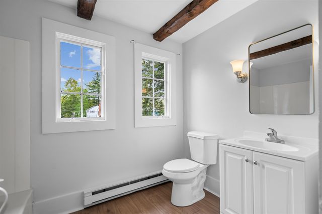 13 Wakefield Drive, Nashua, NH 03062