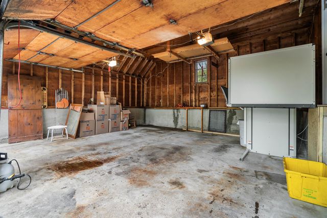 13 Wakefield Drive, Nashua, NH 03062