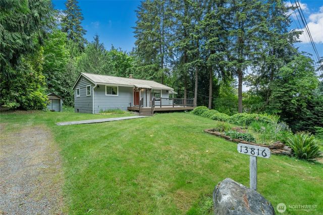 13816 NE 137th Street, Kirkland, WA 98034