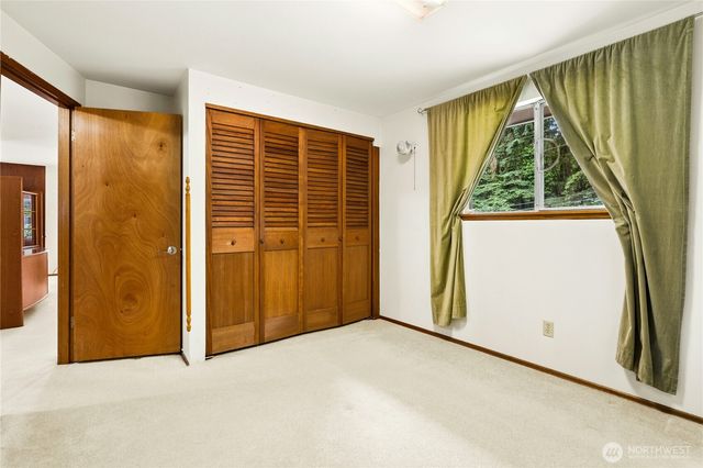 13816 NE 137th Street, Kirkland, WA 98034