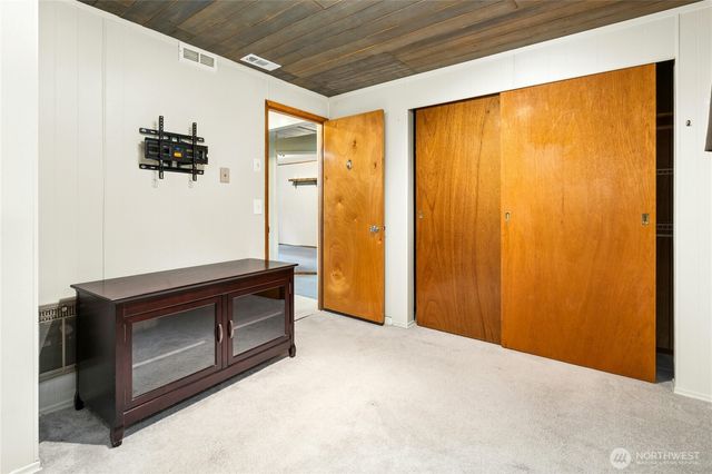 13816 NE 137th Street, Kirkland, WA 98034