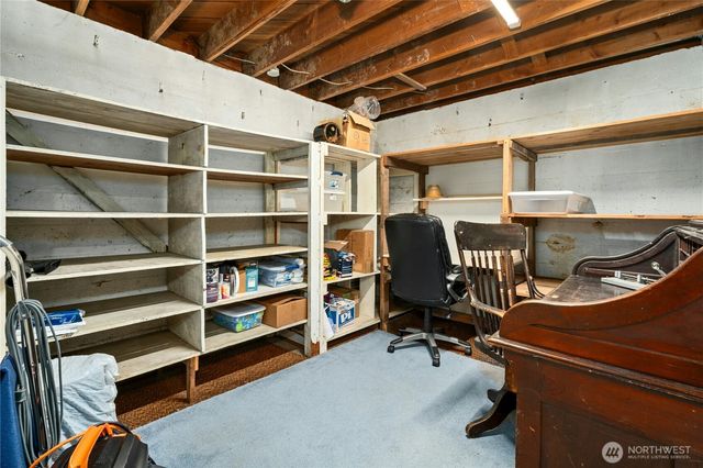 13816 NE 137th Street, Kirkland, WA 98034
