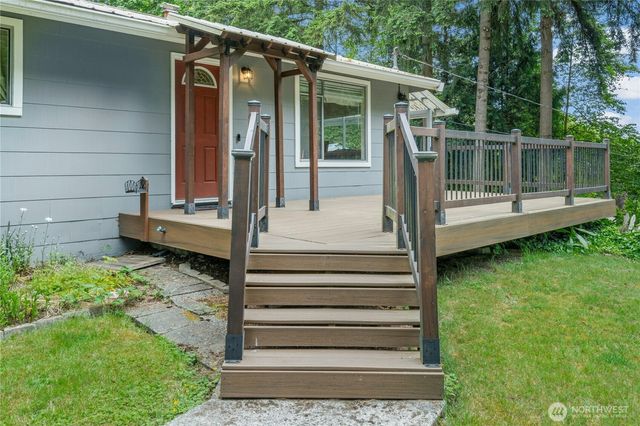 13816 NE 137th Street, Kirkland, WA 98034