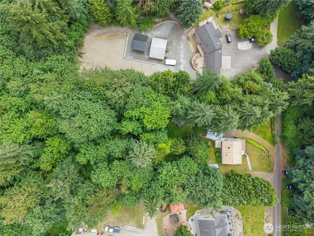 13816 NE 137th Street, Kirkland, WA 98034