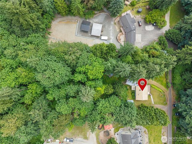 13816 NE 137th Street, Kirkland, WA 98034