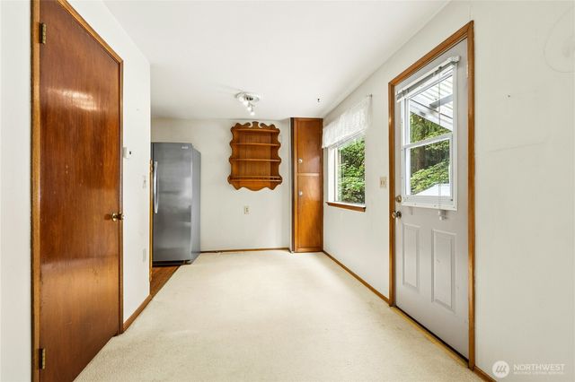 13816 NE 137th Street, Kirkland, WA 98034
