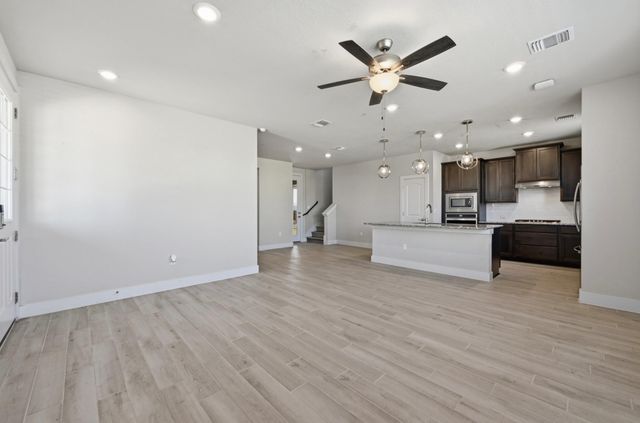 8401 Orizzonte ST, Austin, TX 78744