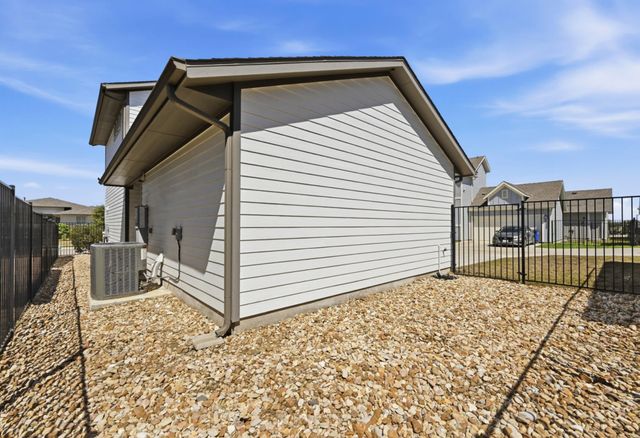 8401 Orizzonte ST, Austin, TX 78744