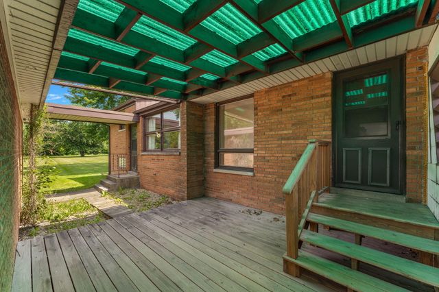 701 Pearson Road, Porter, IN 46304