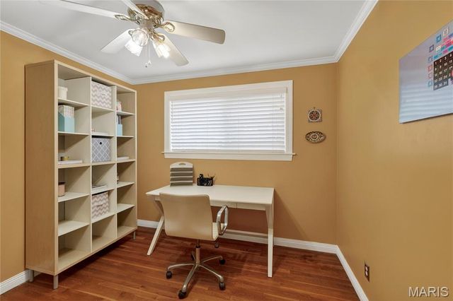 1325 Yale Avenue, Richmond Heights, MO 63117