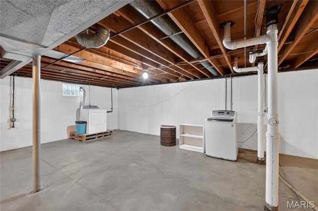 1325 Yale Avenue, Richmond Heights, MO 63117