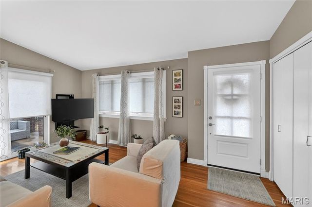 1325 Yale Avenue, Richmond Heights, MO 63117